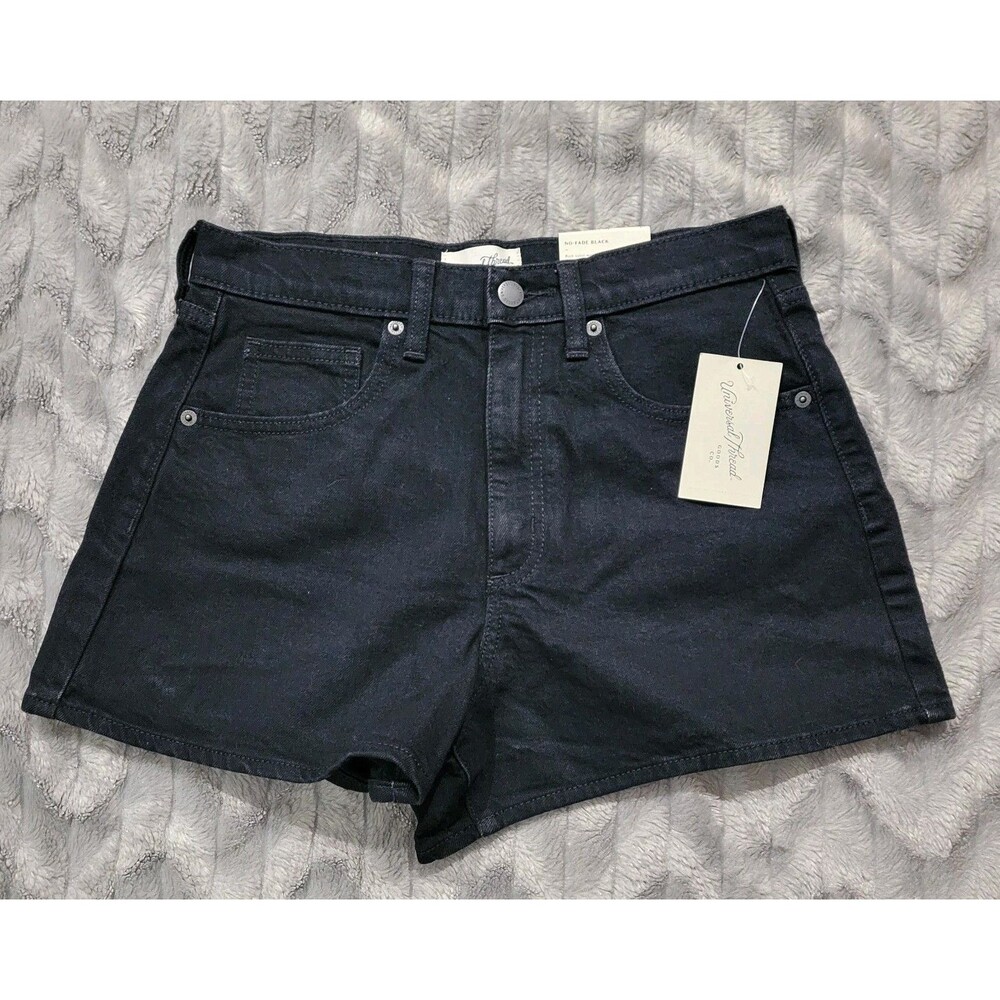 Universal Thread Womens Size 4 Black High Rise 90's Cut Off Shorts NWT